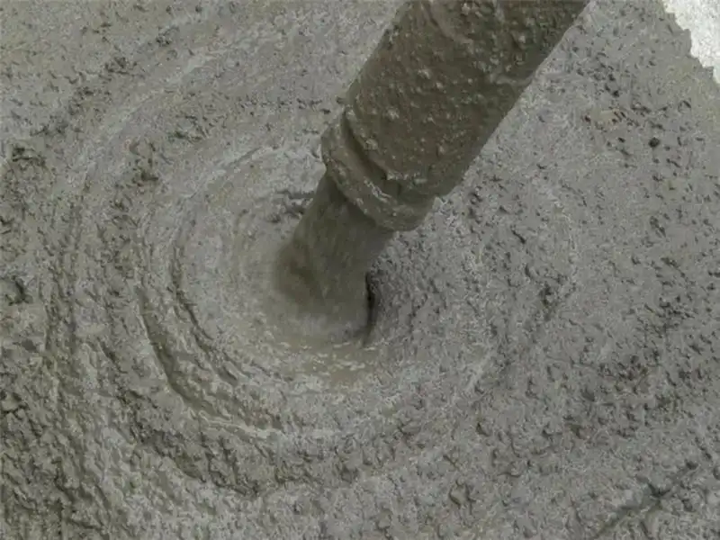 What Environmental Benefits Does Calcium Formate Powder Offer in Cement Manufacturing?
